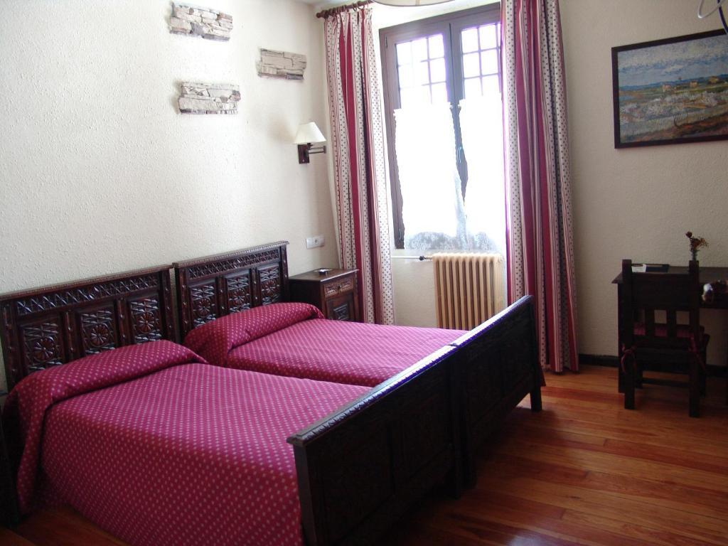 Hostal Ayestaran II Lekunberri Quarto foto