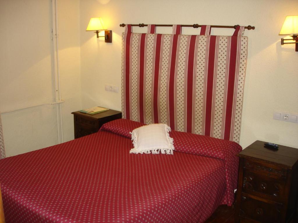 Hostal Ayestaran II Lekunberri Quarto foto